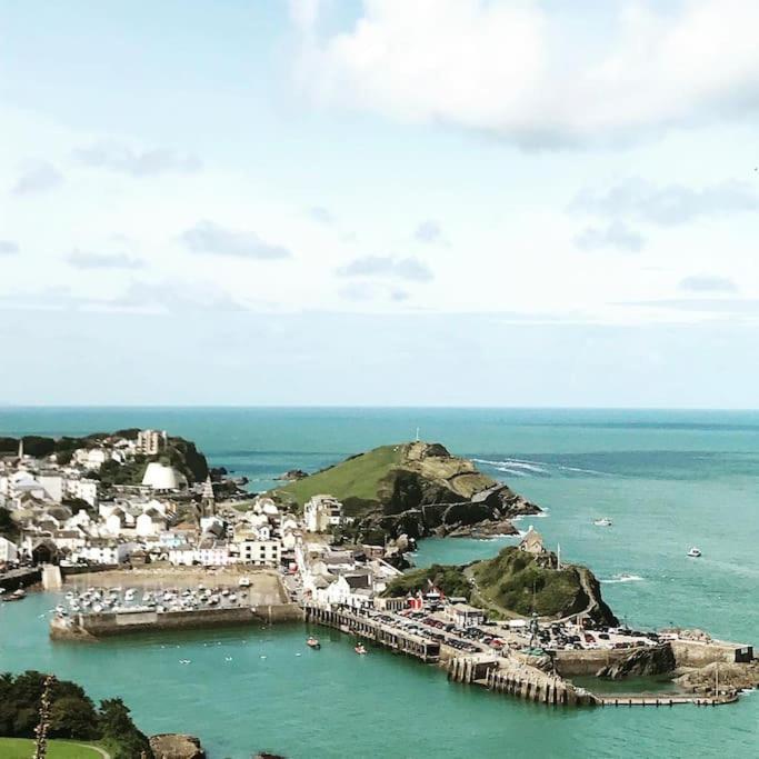 Paramount Apartments Ilfracombe, Arty Seaside Holiday Apartments Eksteriør bilde