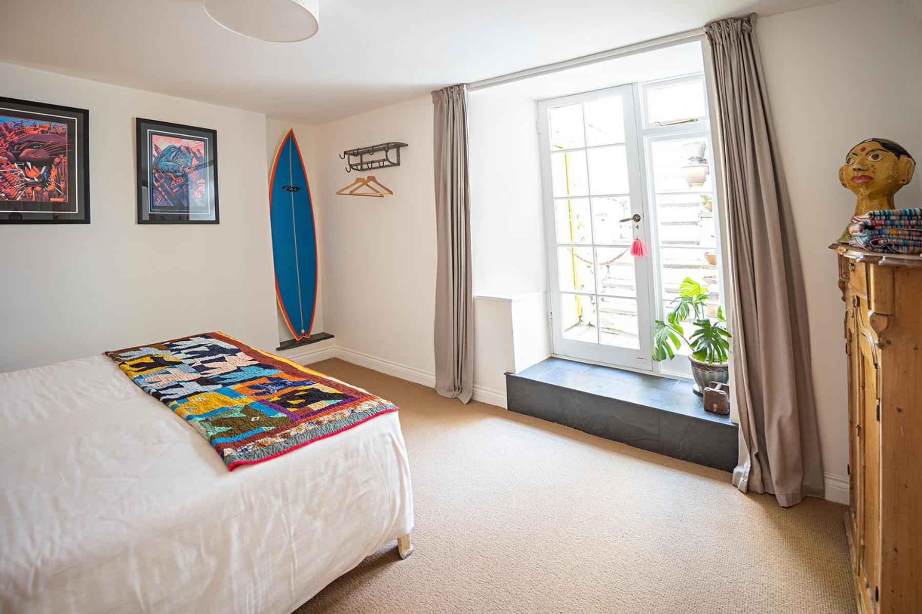 Paramount Apartments Ilfracombe, Arty Seaside Holiday Apartments Rom bilde